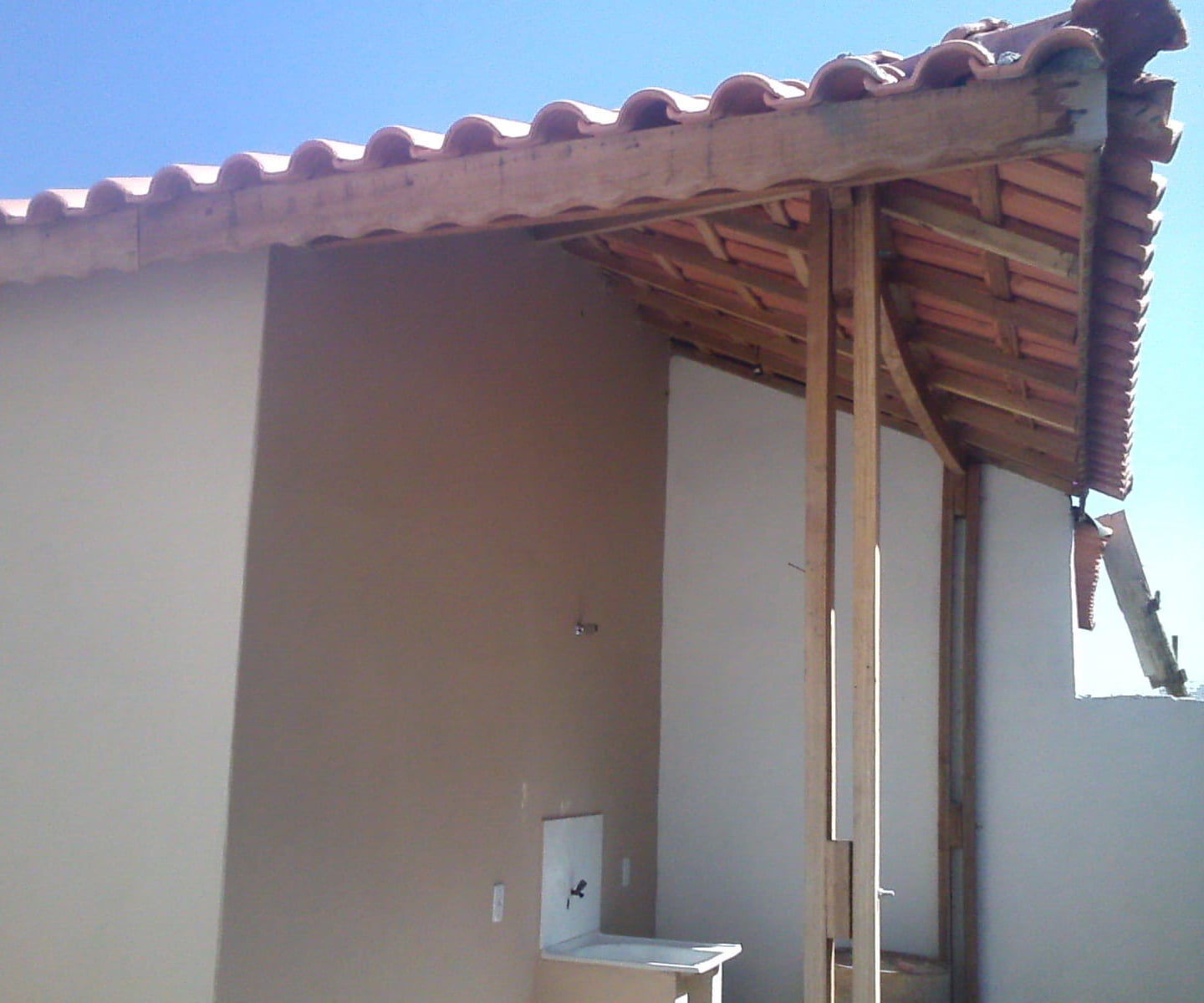 Telhados e Coberturas: Proteção Duradoura